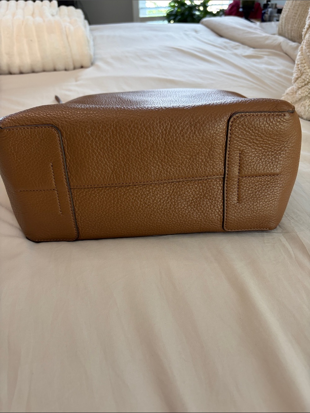 Tory Burch Tote Bag - Picture 3 of 7